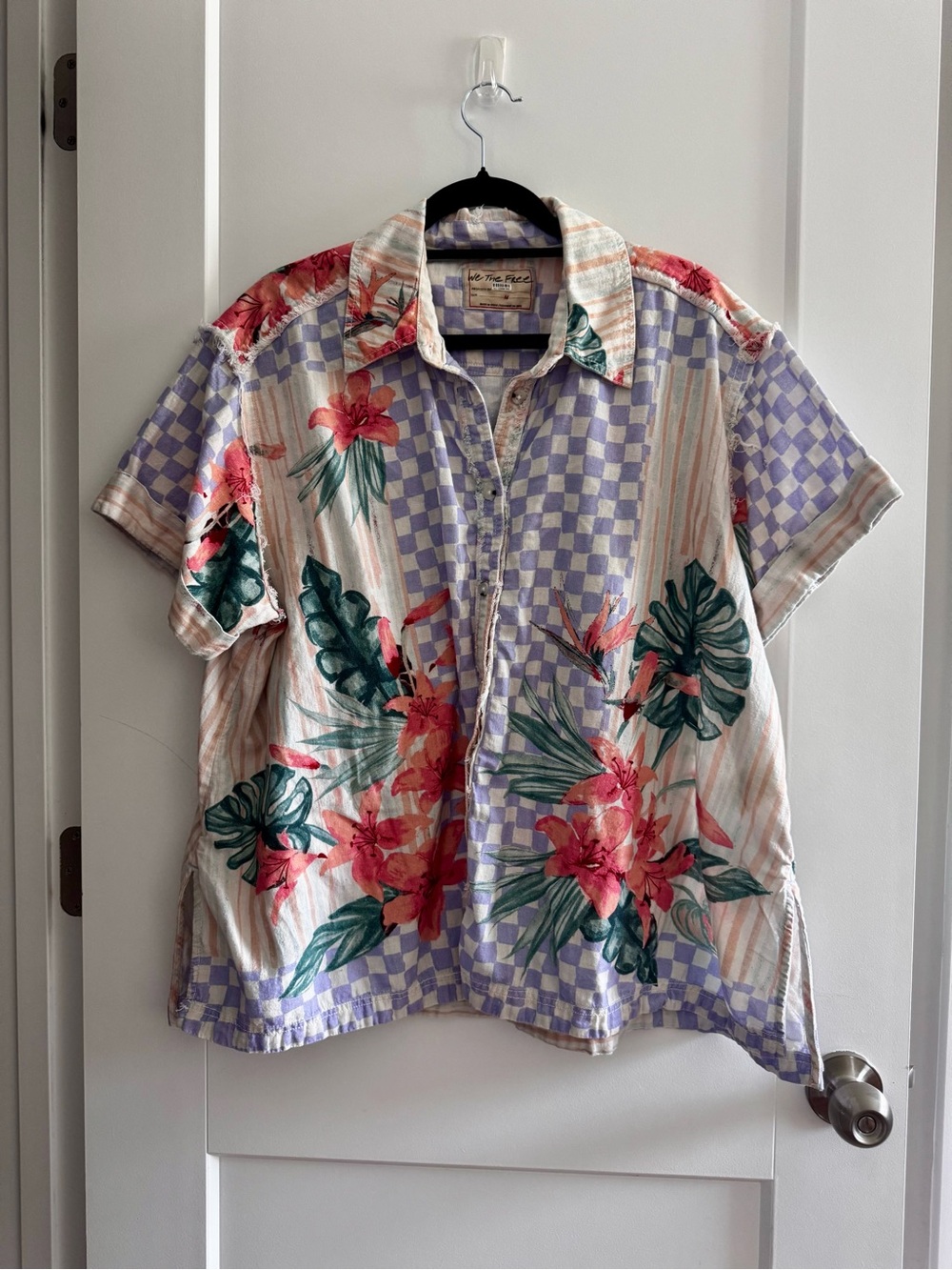 Free People We The Free Retro Tropics Shirt Top size Medium